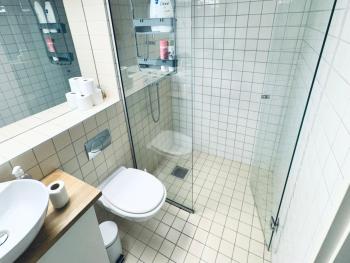 Prime Location by Oslo S & Karl Johan, Oslo (photo 5)