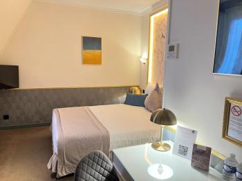 Princesse Caroline, Paris (Foto 3)