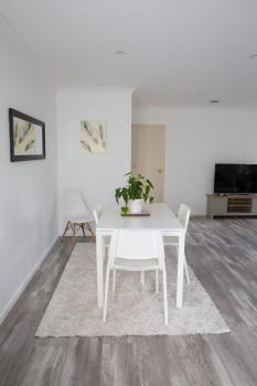 2 Bedrooms with Garage right on Te Awa River Ride, Tamahere (photo 4)