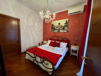 Doria Boutique Apartment, Рим (фото 2)