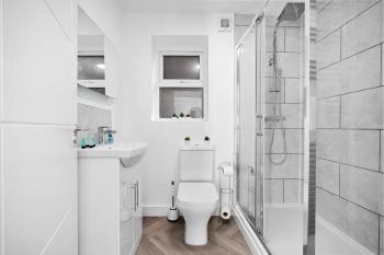 Stylish Apartment - Fast WiFi - Netflix - On Street Parking 1BR, Birmingham (fotografie 5)