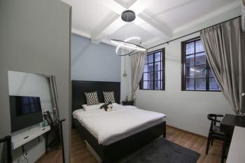 Shanghai Hills & Gefii Petite Terrace 2 rooms Family Downtown Suite close to Metro Line 2 Jing'an Temple, Shanghái (foto 2)