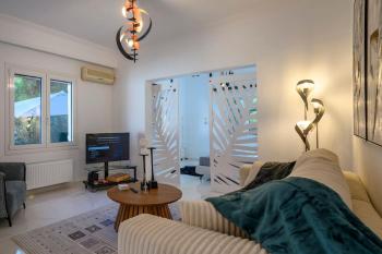 Seclusion, Privacy and 2 bedroom Luxury in Glyfada, Athen (Foto 2)