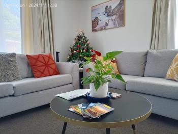 Comfy & Sunny home in Wellington--3 Heat Pumps, Веллингтон (фото 4)