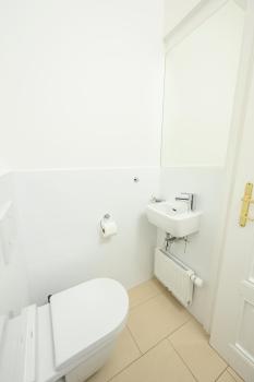 Vienna Rooftop Haven 120m, 3BR, Terrace, City Views!, Vienna (photo 4)