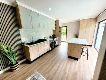 Tranquility Cove in Bonza Bay, East London (foto 3)