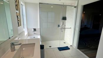 Century City Cozy 3 Bedroom Apartment with Parking 302,303, Los Angeles (fotografie 5)
