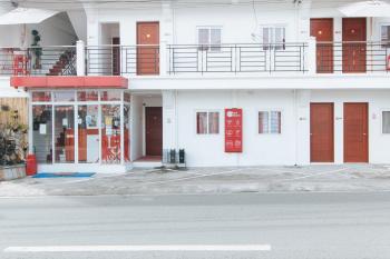 RedDoorz near Mercado del Lago, Manila (fotografie 5)