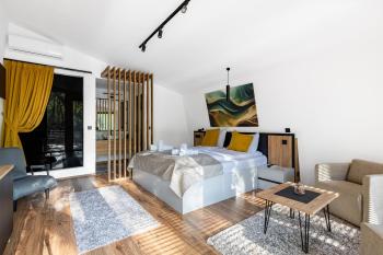 Blisku do Gradot - Riverfront Luxury Cabins, Skopje (photo 4)