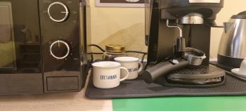 Peaceful studio in the city center, close to subway, Medical University, Sofia (Foto 4)