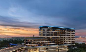 Hilton Shanghai Hongqiao International Airport, Szanghaj (zdjęcie 2)