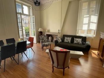 Magnifique Appartement Bordeaux centre historique, Bordeaux (photo 2)