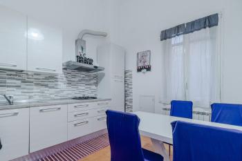 Comfy Apartment in Genova's St Teodoro District, Janov (fotografie 5)
