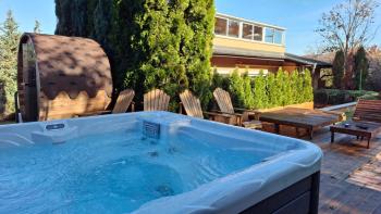Villa Boyana City & Relax with Hot Jacuzzi and Sauna by BookVillaBG, Sofía (foto 3)
