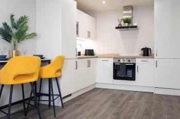 Leeds Central - Parking - Rose Platinum Properties, Leeds (Foto 4)