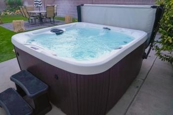 Vegas Hideaway with Jacuzzi & Pool by Strip, Las Vegas (Foto 4)