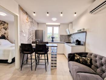 MonLux studio apartment, Split (zdjęcie 3)