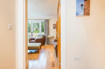 3 Stable Yard, Saint David's (photo 3)