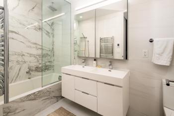 Luxury Full Floor Chelsea with WasherDryer 2bd, New York (Foto 3)