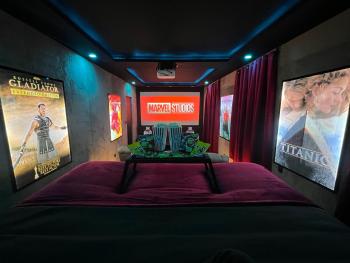 Cinéma & Jacuzzi, Vienne (zdjęcie 5)