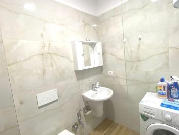 Ida Central Studio Apartment, Tirana (photo 4)