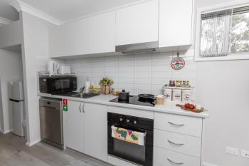 House by Lavender Lane - Forest Views, FREE Parking, Cessnock (Foto 4)