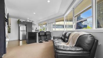 Whitaker Wish- Spacious, city based apartment with carpark, Auckland (foto 2)