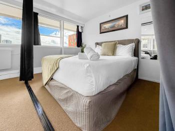 Whitaker Wish- Spacious, city based apartment with carpark, Auckland (foto 3)