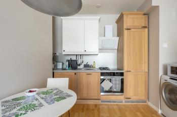 Bright 1BR apartment in Kallio with best location, Helsinky (fotografie 3)