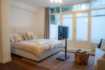 Skinny Bridge Boutique Stay, Amsterdam (photo 3)