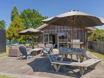 The Bach at 44 - Cooks Beach Holiday Home, Cooks Beach (foto 3)