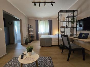 Gevin's Apartment 2, Tirana (photo 2)