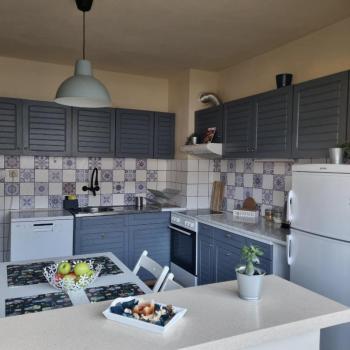 Spacious 3 bedroom apartment, close to metro station, Sofia (Foto 3)