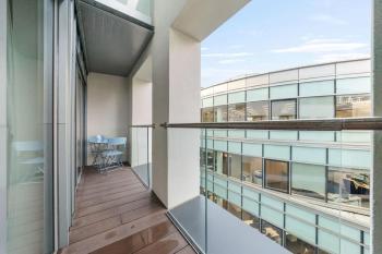 Stylish and very central apartment with balcony, Londyn (zdjęcie 3)