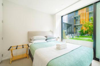 Stunning and Serene Two-bedroom Apartment, Auckland (photo 4)
