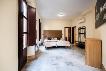 Apartamentos Reyes Católicos by Medina Living, Granada (fotografie 4)