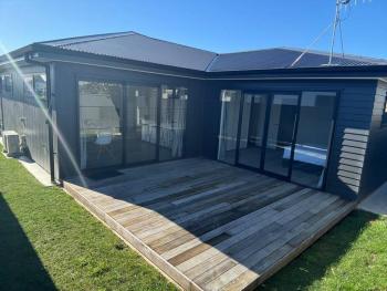 Modern & Homely - Double Garage, Napier (zdjęcie 4)