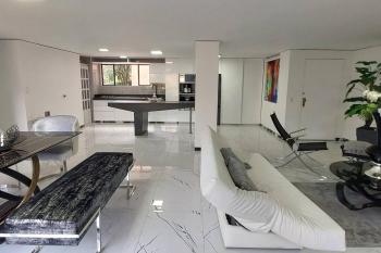 Wow! apartamento al lado de cc Oviedo y cc Sta Fe, Medellín (photo 3)