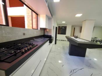 Wow! apartamento al lado de cc Oviedo y cc Sta Fe, Medellín (photo 4)