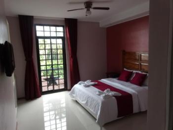 Answer hotel, Puerto Galera (photo 3)
