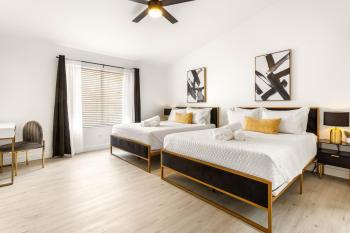Spacious 5 Bedroom House with Heated Pool and Jacuzzi, Las Vegas (zdjęcie 5)