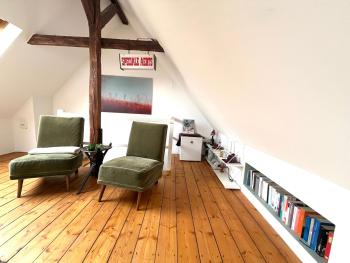 Helles Giebelzimmer im Altbau, Colonia (foto 2)