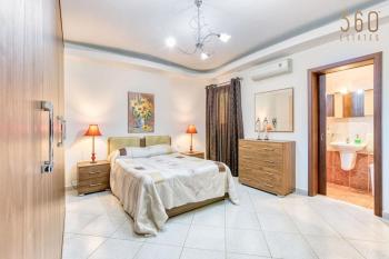 Charming 3BR Apt with Breathtaking Sea Views by 360 Estates, Birżebbuġa (photo 5)
