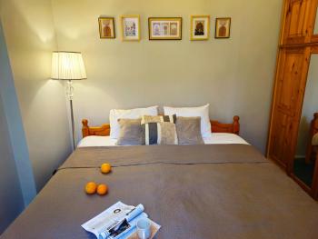 Heart of Old Riga 3 Bedroom Apartment by Dome Square, Riga (foto 2)