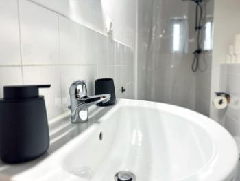 HolidayHome Apartments I Luxery Private Room in Heart of Berlin, Berlin (photo 5)