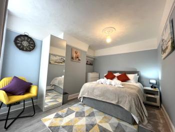 Spacious home sleeps 8 Nr Etihad Coop Live & City, Manchester (zdjęcie 2)