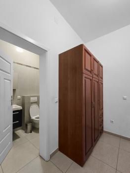Charming One-Bedroom Apartment Near Millennium, Vienna (photo 4)