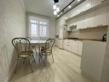 Уютная 1-ком кв в Жк Золотой квартал мкр Батыс-2, Aqtöbe (foto 5)