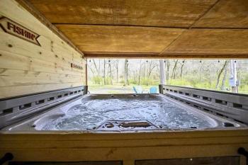 Diamond in the Ruff Hot Tub, Broken Bow (fotografie 4)