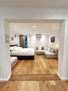 Spacious Apartment for 12 in Hamburg, Hamburk (fotografie 3)